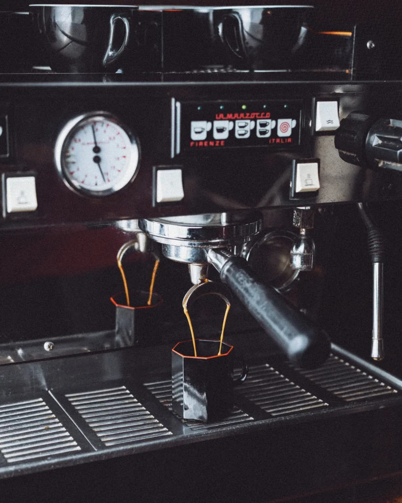 ¿Cuál es la Manera Más Saludable de Tomar Café?