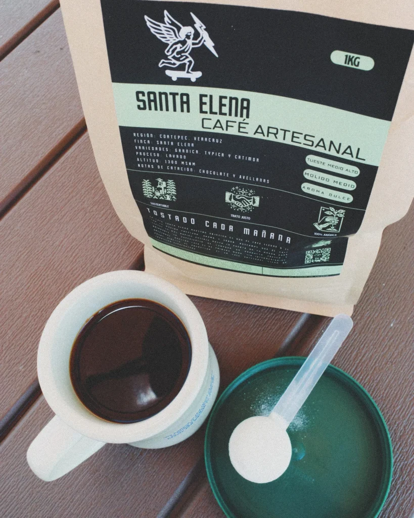 Proffee: la tendencia viral del café con proteína que conquista 2025